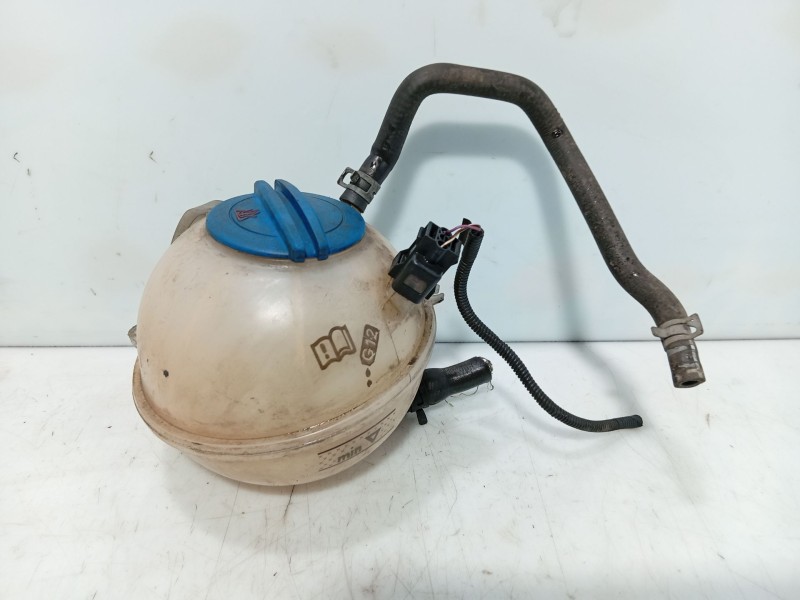 Recambio de deposito expansion para volkswagen new beetle (9c1, 1c1) 1.9 tdi referencia OEM IAM 1J0121407F  
