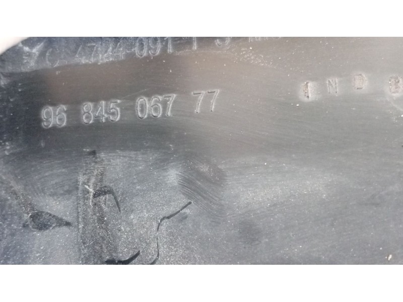 Recambio de moldura para citroën c4 ii (nc_) 1.6 hdi 90 referencia OEM IAM   