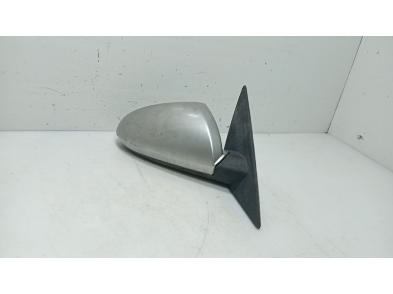 Recambio de retrovisor derecho para nissan primera hatchback (p12) 1.6 referencia OEM IAM   