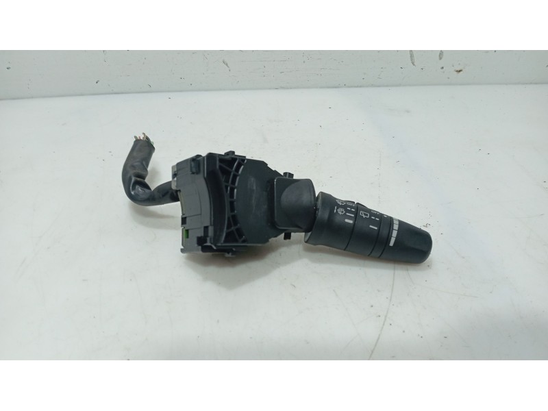 Recambio de mando limpia para nissan primera hatchback (p12) 1.6 referencia OEM IAM   