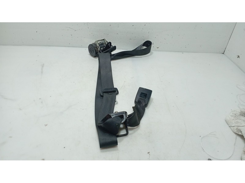 Recambio de cinturon seguridad trasero central para nissan primera hatchback (p12) 1.6 referencia OEM IAM   