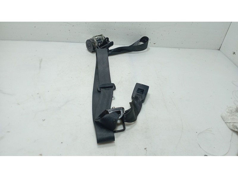 Recambio de cinturon seguridad trasero central para nissan primera hatchback (p12) 1.6 referencia OEM IAM   
