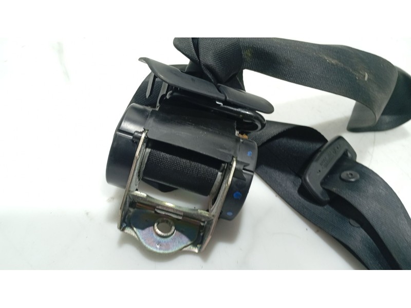 Recambio de cinturon seguridad trasero central para nissan primera hatchback (p12) 1.6 referencia OEM IAM   