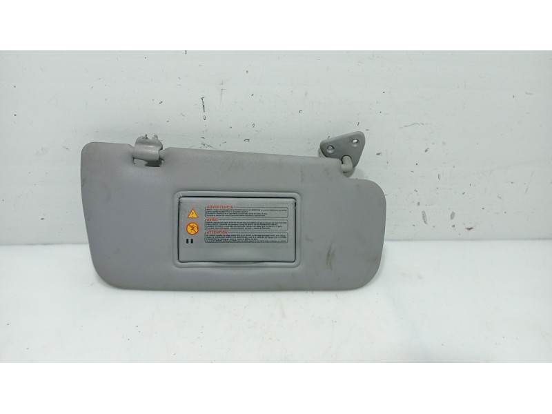 Recambio de parasol derecho para nissan primera hatchback (p12) 1.6 referencia OEM IAM   