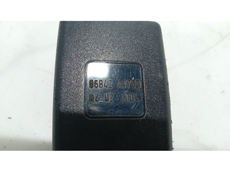 Recambio de anclaje cinturon delantero derecho para nissan primera hatchback (p12) 1.6 referencia OEM IAM   