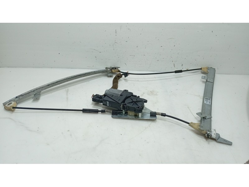 Recambio de elevalunas delantero izquierdo para nissan primera hatchback (p12) 1.6 referencia OEM IAM   