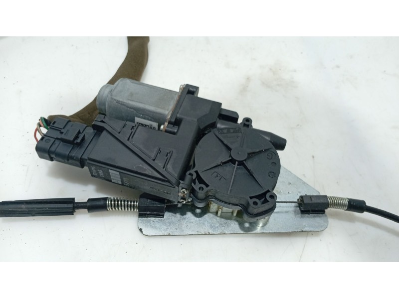 Recambio de elevalunas delantero izquierdo para nissan primera hatchback (p12) 1.6 referencia OEM IAM   