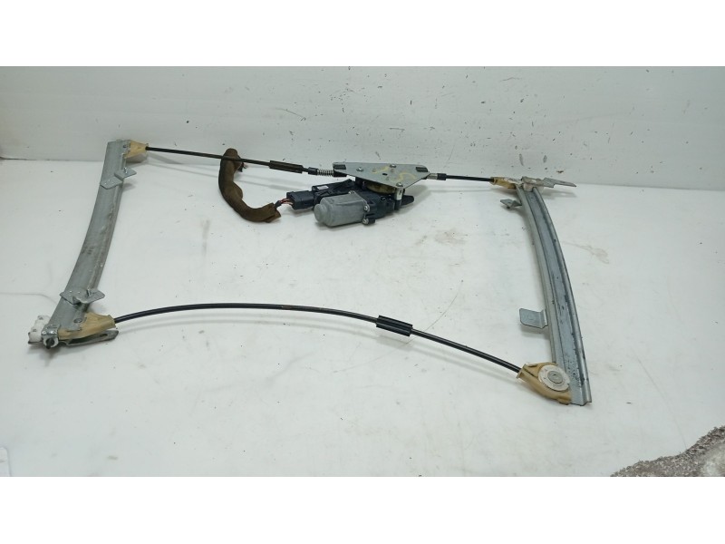 Recambio de elevalunas delantero izquierdo para nissan primera hatchback (p12) 1.6 referencia OEM IAM   