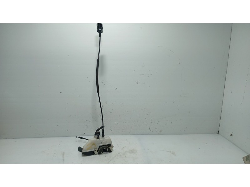 Recambio de cerradura puerta delantera izquierda para nissan primera hatchback (p12) 1.6 referencia OEM IAM   