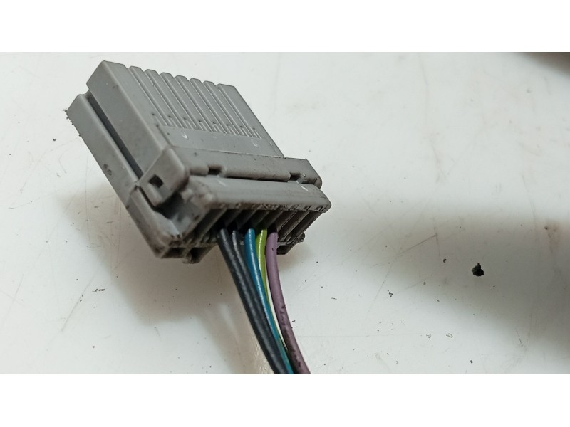 Recambio de retrovisor izquierdo para nissan primera hatchback (p12) 1.6 referencia OEM IAM   