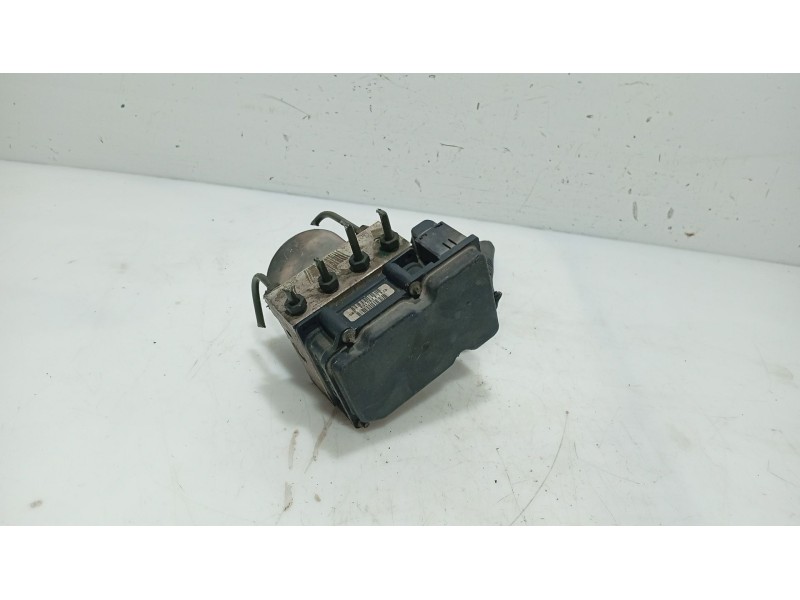 Recambio de abs para nissan primera hatchback (p12) 1.6 referencia OEM IAM   
