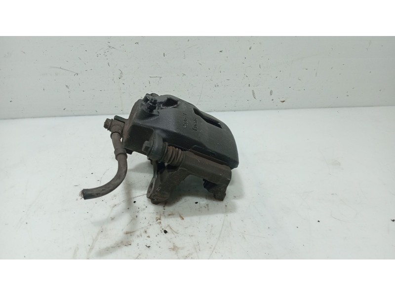 Recambio de pinza freno delantera derecha para nissan primera hatchback (p12) 1.6 referencia OEM IAM   