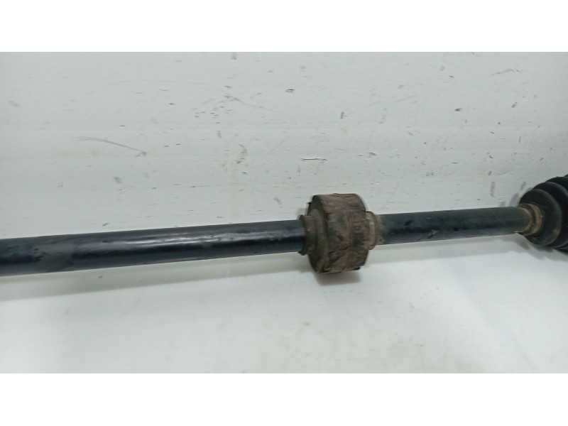 Recambio de transmision delantera derecha para nissan primera hatchback (p12) 1.6 referencia OEM IAM   