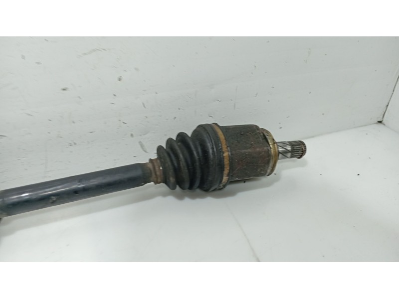 Recambio de transmision delantera derecha para nissan primera hatchback (p12) 1.6 referencia OEM IAM   