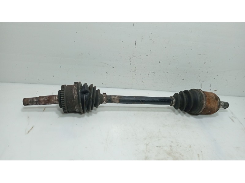 Recambio de transmision delantera izquierda para nissan primera hatchback (p12) 1.6 referencia OEM IAM   