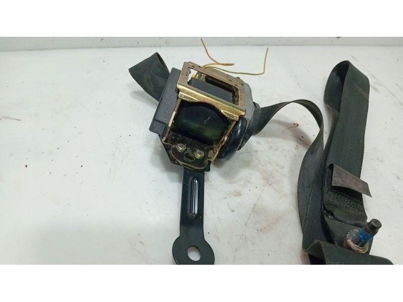 Recambio de cinturon seguridad delantero izquierdo para nissan primera hatchback (p12) 1.6 referencia OEM IAM   