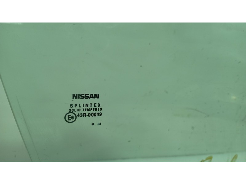 Recambio de luna delantera derecha para nissan primera hatchback (p12) 1.6 referencia OEM IAM   