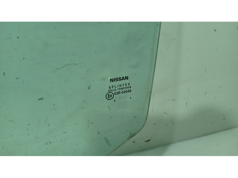 Recambio de luna trasera izquierda para nissan primera hatchback (p12) 1.6 referencia OEM IAM   