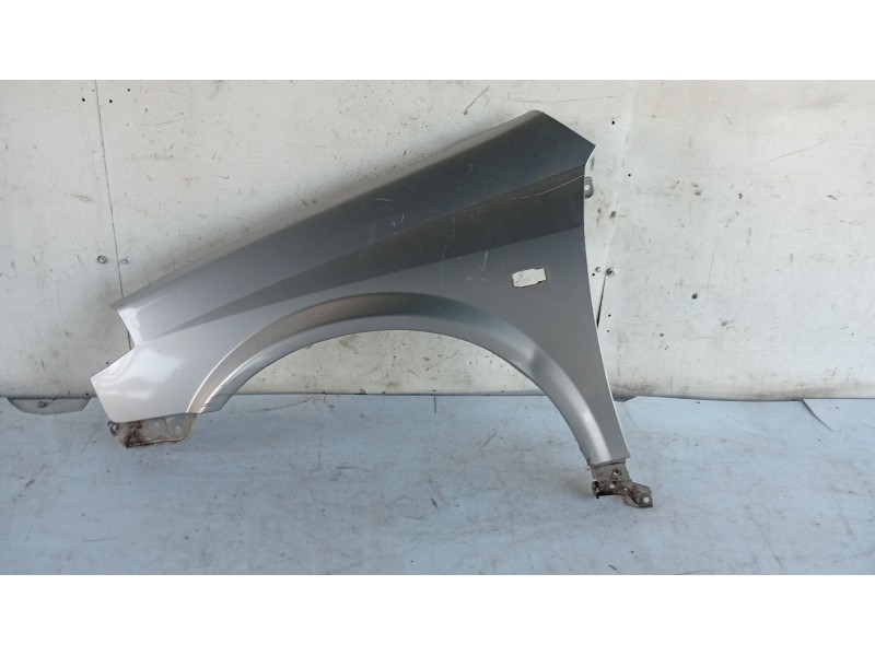 Recambio de aleta delantera izquierda para nissan primera hatchback (p12) 1.6 referencia OEM IAM   