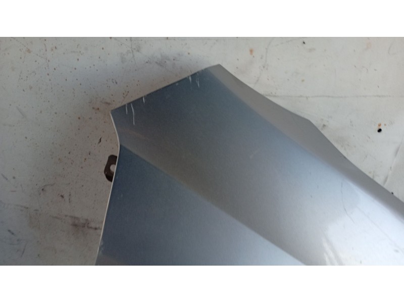 Recambio de aleta delantera derecha para nissan primera hatchback (p12) 1.6 referencia OEM IAM   