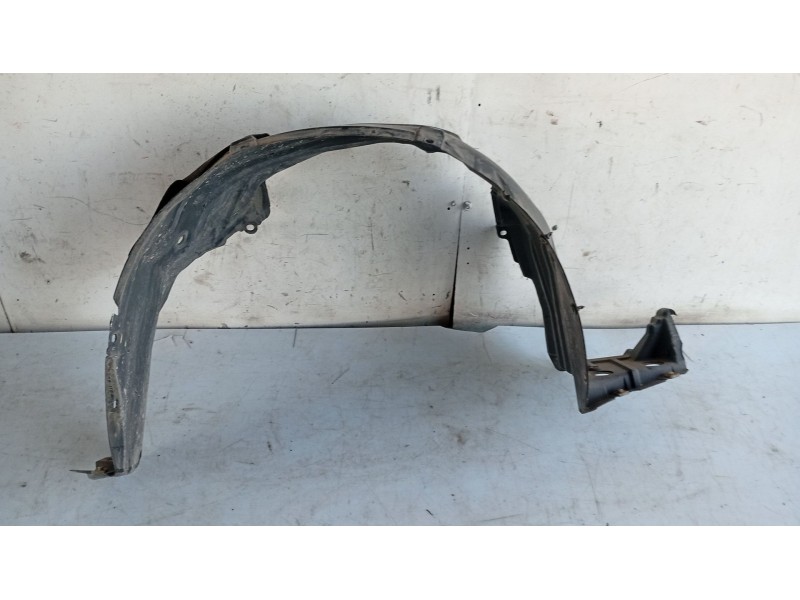 Recambio de paso de rueda delantero derecho para nissan primera hatchback (p12) 1.6 referencia OEM IAM   