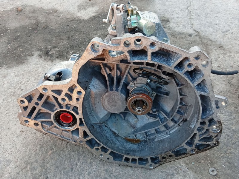 Recambio de caja cambios para chevrolet aveo hatchback (t300) 1.3 d referencia OEM IAM 24579760  