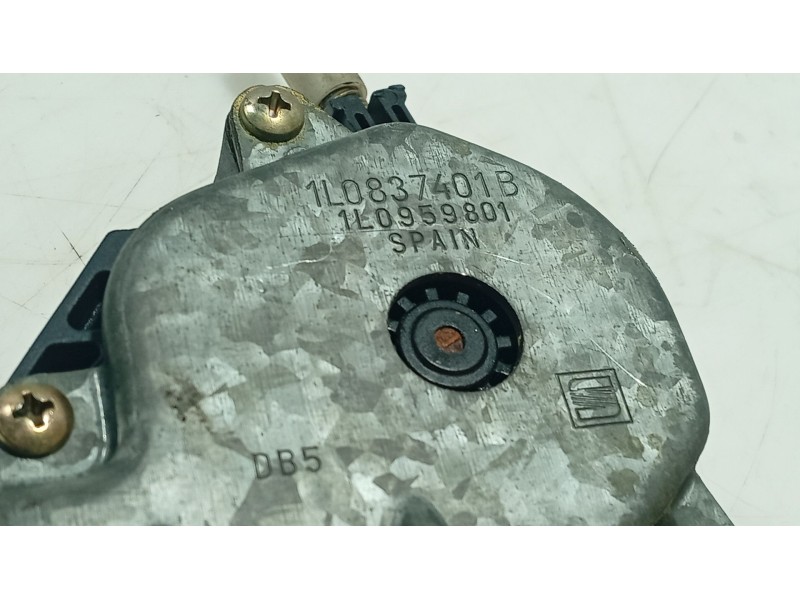 Recambio de elevalunas delantero izquierdo para seat toledo i (1l2) 1.8 16v referencia OEM IAM   