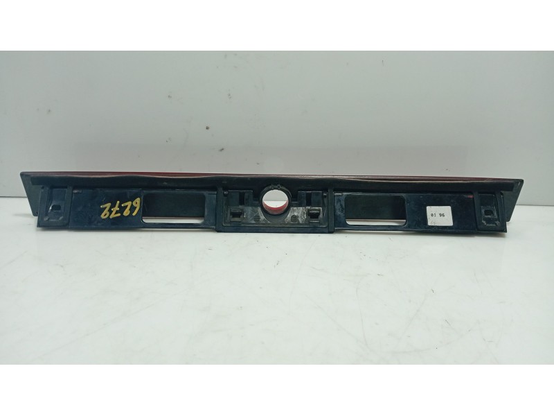 Recambio de piloto trasero central para seat toledo i (1l2) 1.8 16v referencia OEM IAM   