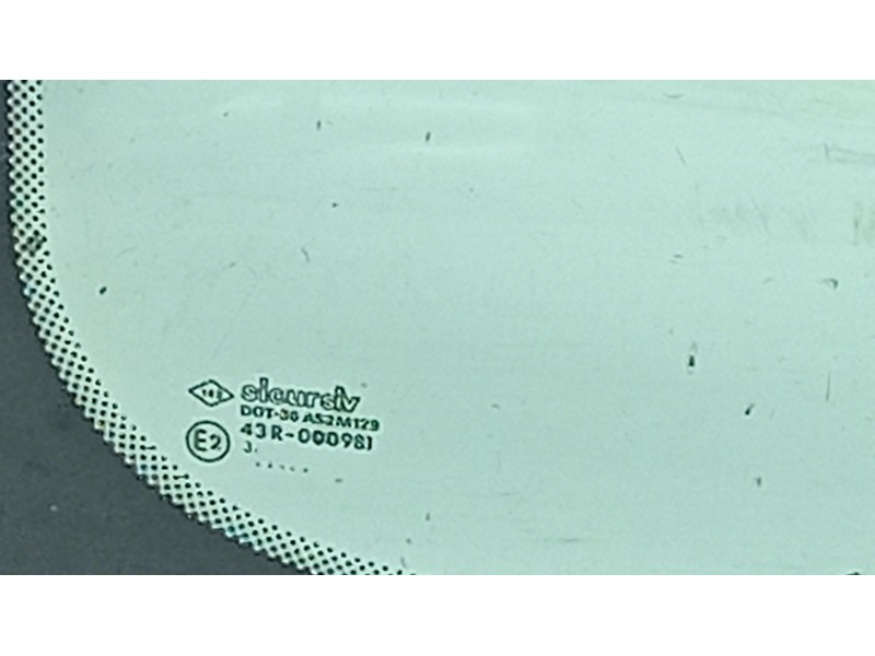 Recambio de luna trasera derecha para renault kangoo (kc0/1_) d 65 1.9 (kc0e, kc02, kc0j, kc0n) referencia OEM IAM   