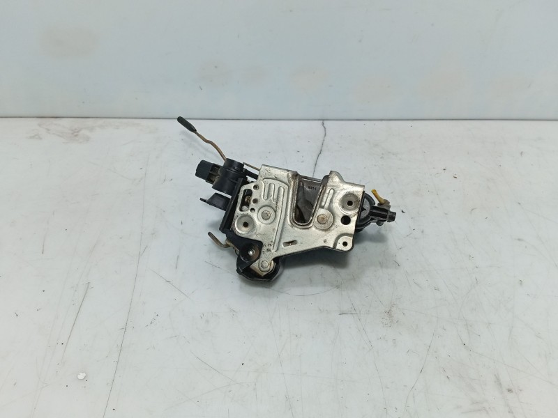 Recambio de cerradura puerta trasera izquierda para mercedes-benz clk (c208) clk 230 kompressor (208.347) referencia OEM IAM   