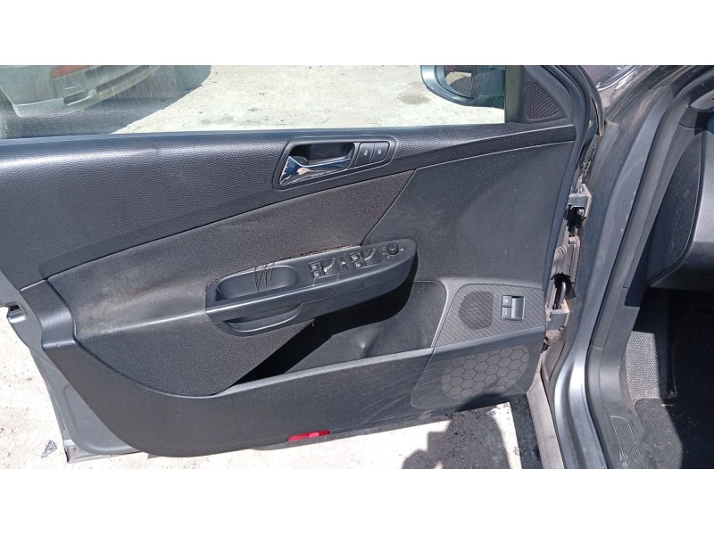 volkswagen passat b6 (3c2) del año 2006