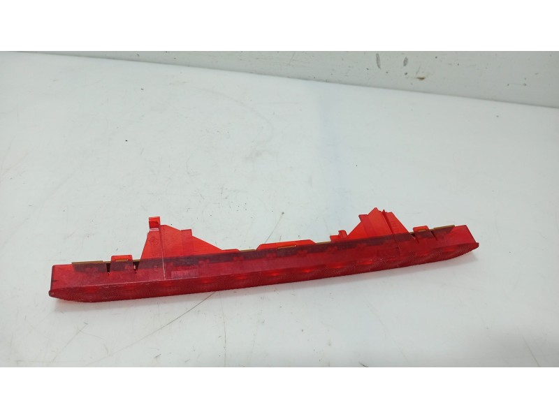 Recambio de luz central de freno para seat toledo iii (5p2) 1.6 referencia OEM IAM   