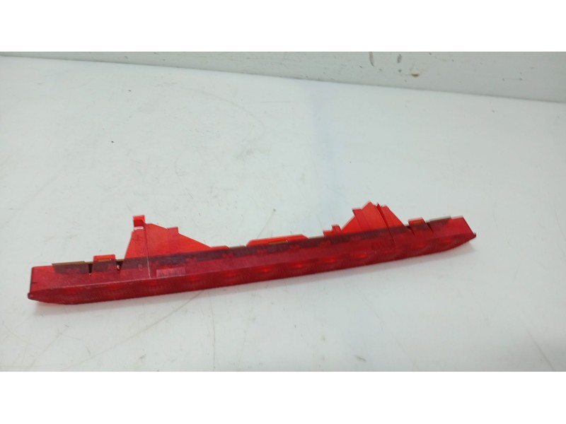 Recambio de luz central de freno para seat toledo iii (5p2) 1.6 referencia OEM IAM   