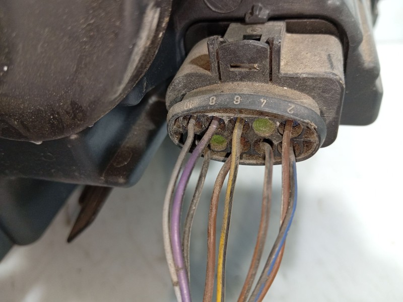 Recambio de faro izquierdo para volkswagen passat b7 (362) 2.0 tdi referencia OEM IAM 3AB941005  