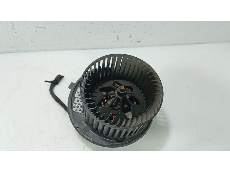 Recambio de ventilador calefaccion para seat toledo iii (5p2) 1.6 referencia OEM IAM 1K1820015Q  