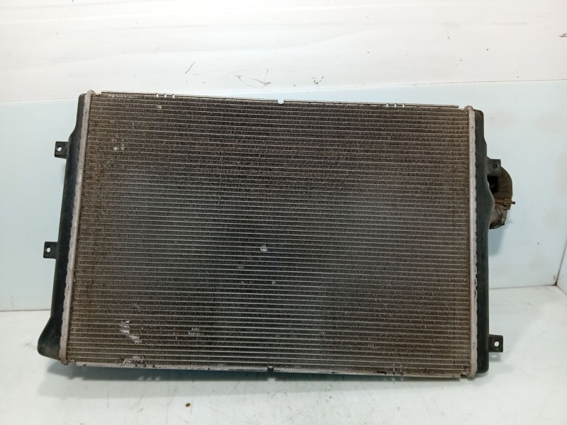 Recambio de radiador agua para volkswagen passat b7 (362) 2.0 tdi referencia OEM IAM 1K0121251AB  
