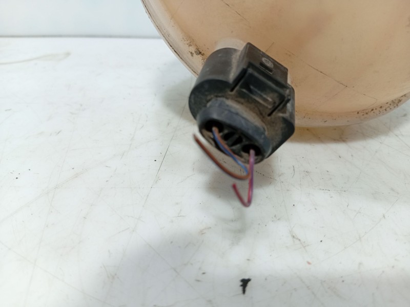 Recambio de deposito expansion para volkswagen passat b7 (362) 2.0 tdi referencia OEM IAM 1K0121407F  