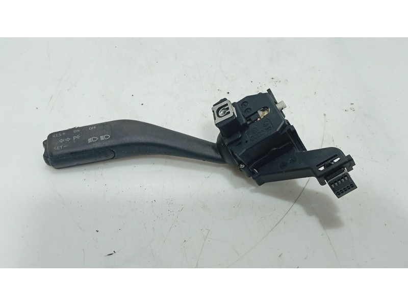 Recambio de mando intermitentes para seat toledo iii (5p2) 1.6 referencia OEM IAM   