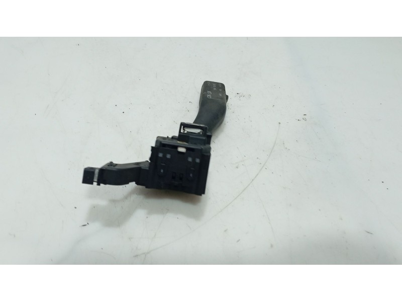 Recambio de mando intermitentes para seat toledo iii (5p2) 1.6 referencia OEM IAM   