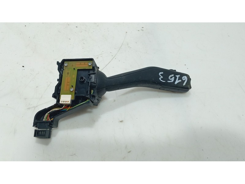 Recambio de mando intermitentes para seat toledo iii (5p2) 1.6 referencia OEM IAM   