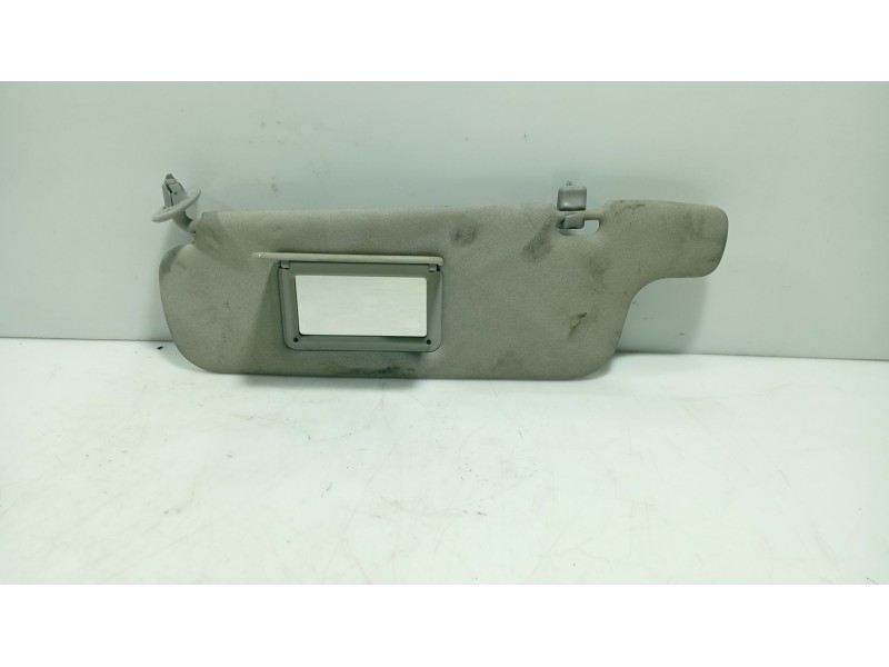 Recambio de parasol izquierdo para toyota yaris (_p1_) 1.3 (scp12_, scp13_) referencia OEM IAM 7432052311B0  