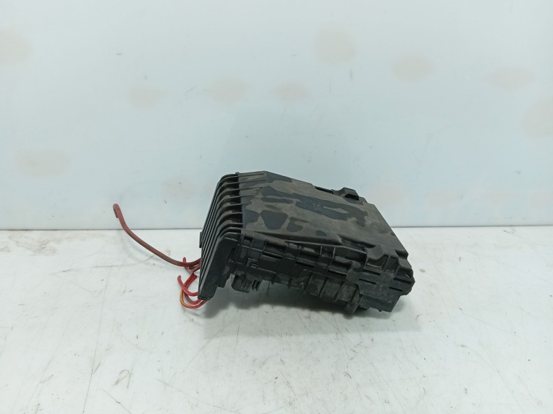 Recambio de caja reles / fusibles para volkswagen passat b7 (362) 2.0 tdi referencia OEM IAM 3C0937125  
