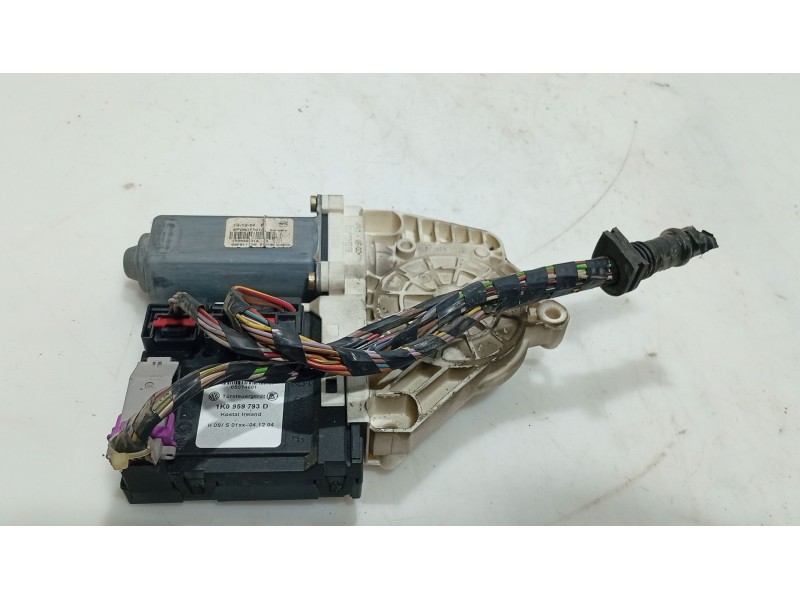 Recambio de motor elevalunas delantero izquierdo para seat toledo iii (5p2) 1.6 referencia OEM IAM   