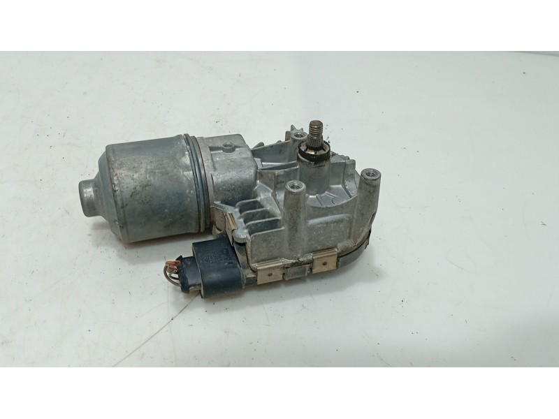 Recambio de motor limpia delantero para seat toledo iii (5p2) 1.6 referencia OEM IAM 5P0955023H  