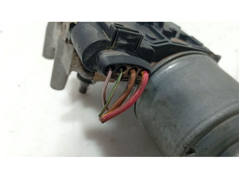 Recambio de motor limpia delantero para seat toledo iii (5p2) 1.6 referencia OEM IAM 5P0955023H  