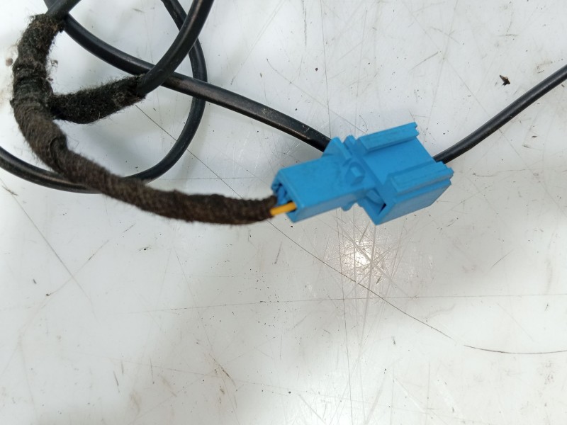 Recambio de anclaje cinturon delantero derecho para volkswagen passat b7 (362) 2.0 tdi referencia OEM IAM   