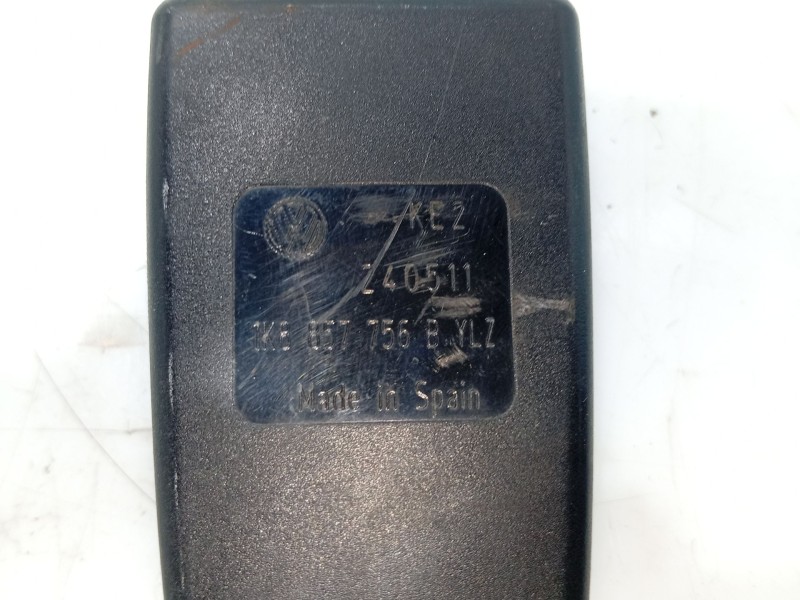 Recambio de anclaje cinturon delantero derecho para volkswagen passat b7 (362) 2.0 tdi referencia OEM IAM   
