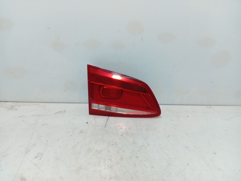 Recambio de piloto trasero izquierdo para volkswagen passat b7 (362) 2.0 tdi referencia OEM IAM 3AF945095E  