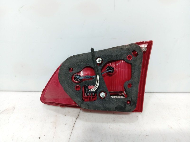 Recambio de piloto trasero izquierdo para volkswagen passat b7 (362) 2.0 tdi referencia OEM IAM 3AF945095E  