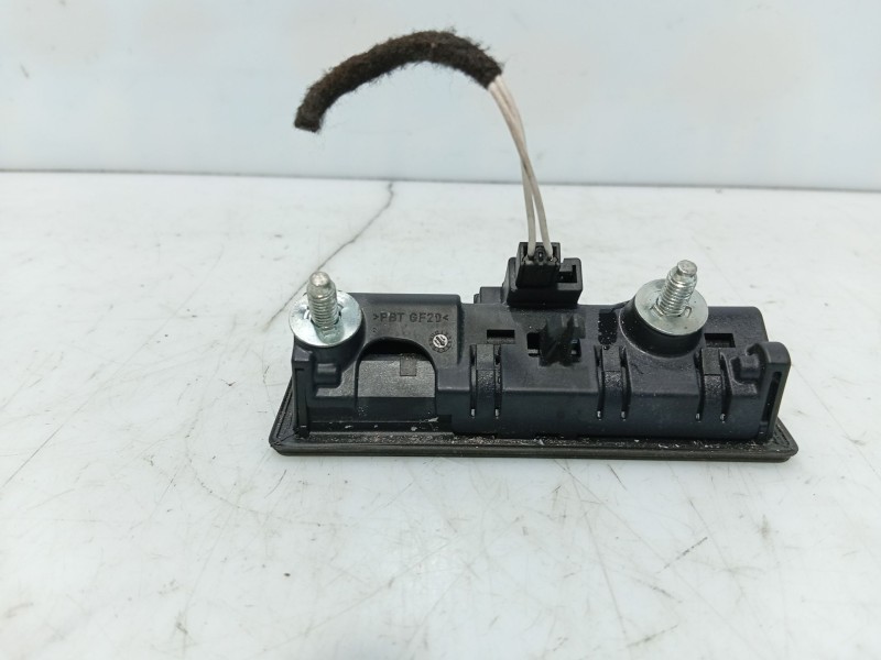 Recambio de maneta porton para volkswagen passat b7 (362) 2.0 tdi referencia OEM IAM 5N0827566T  